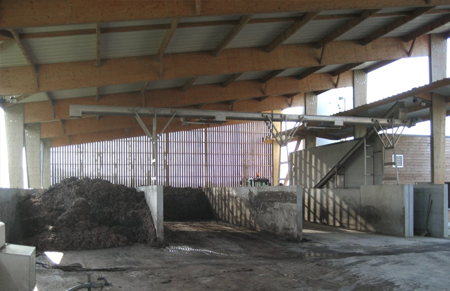 污泥螺旋输送机现场图